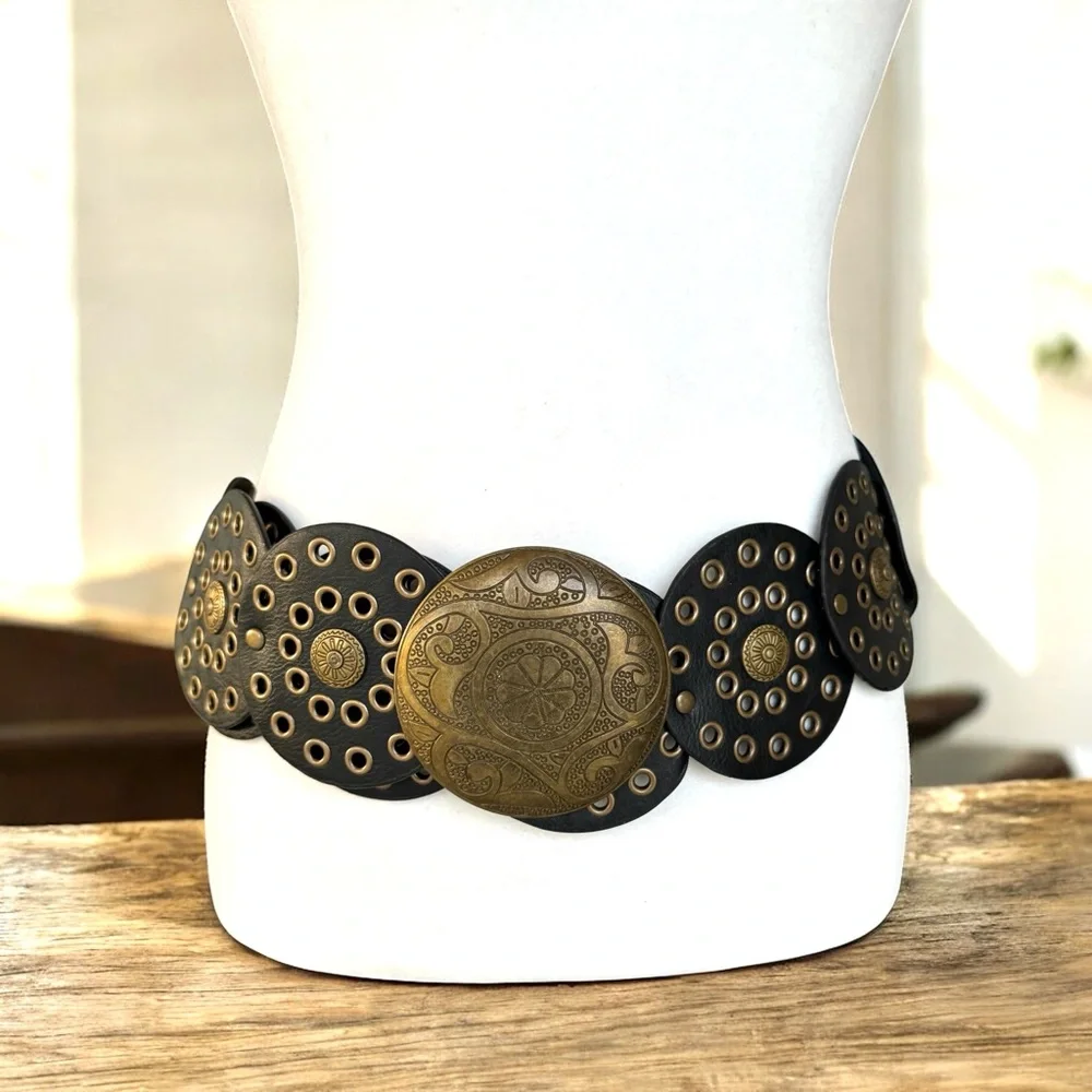 🆕 Concho Belt Wide Studded Leather Black